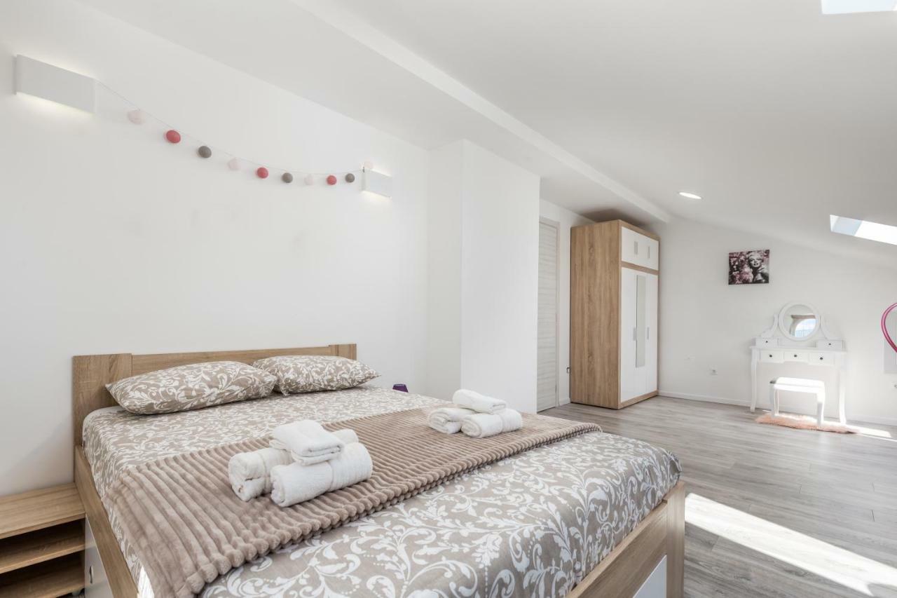 Luxury Apartment la Es Marčelji Extérieur photo