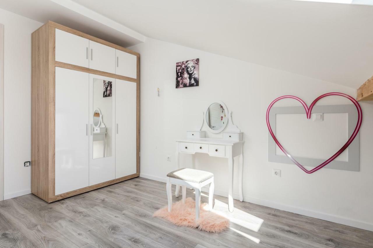 Luxury Apartment la Es Marčelji Extérieur photo