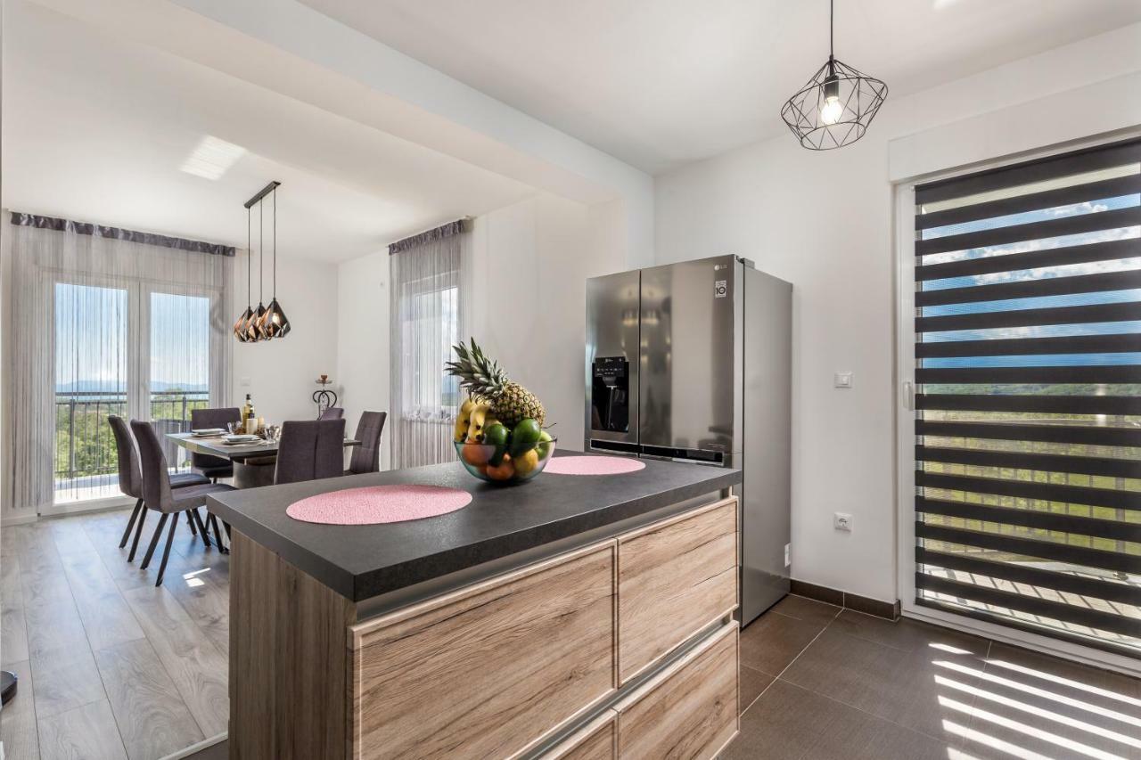 Luxury Apartment la Es Marčelji Extérieur photo